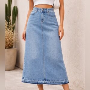 Talbots Boho Y2K Style Denim Skirt Sz 2 Straight Raw Hem Stretch Modest 29W 32L